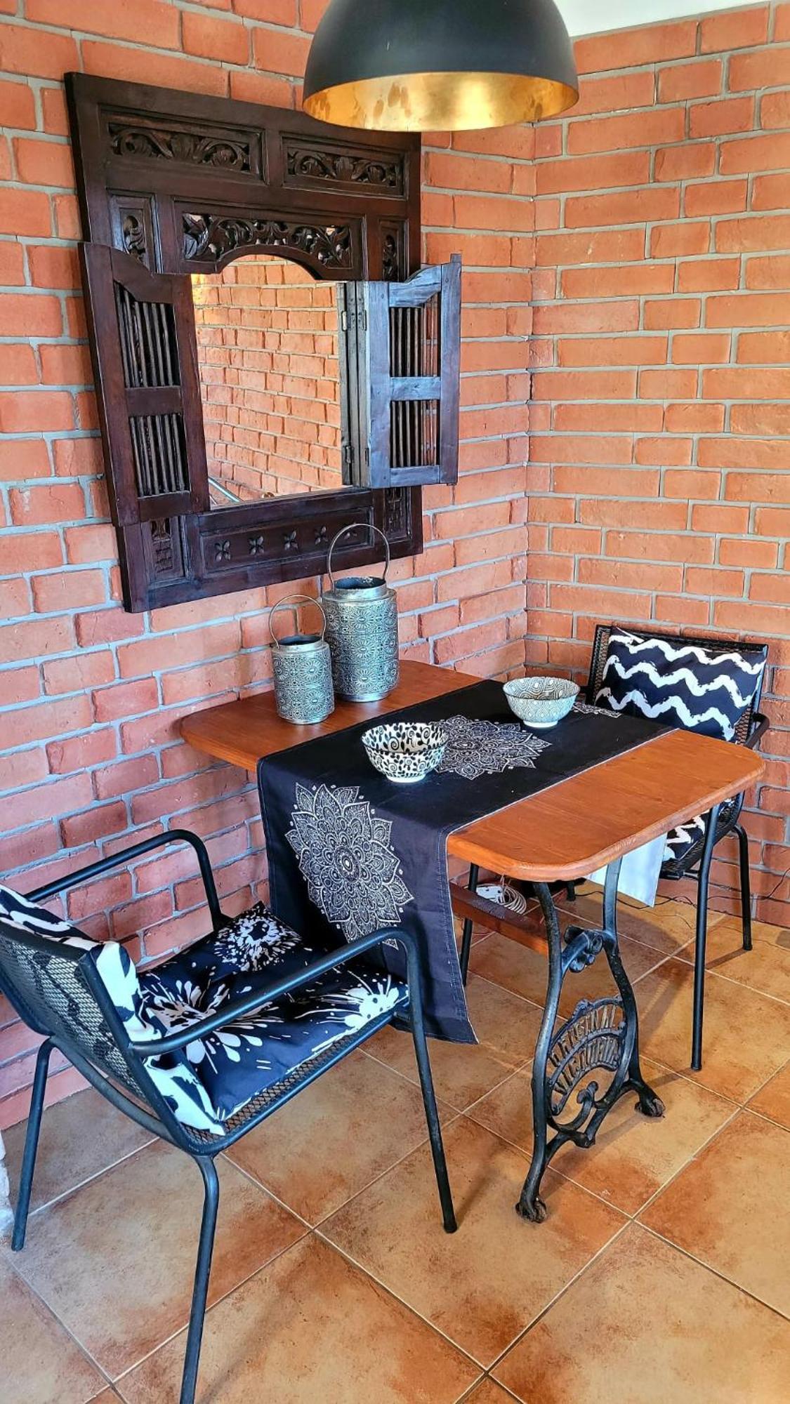 Apartment Colonial